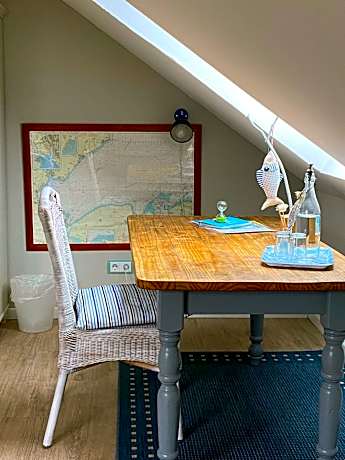 Double Room with Shared Bathroom