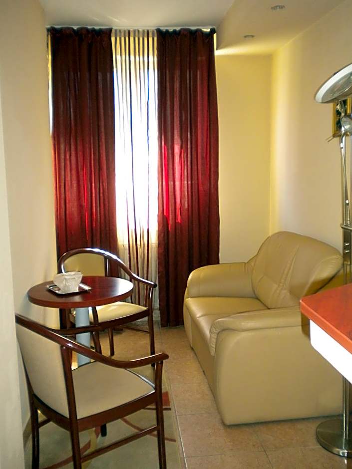 Hotel Ary