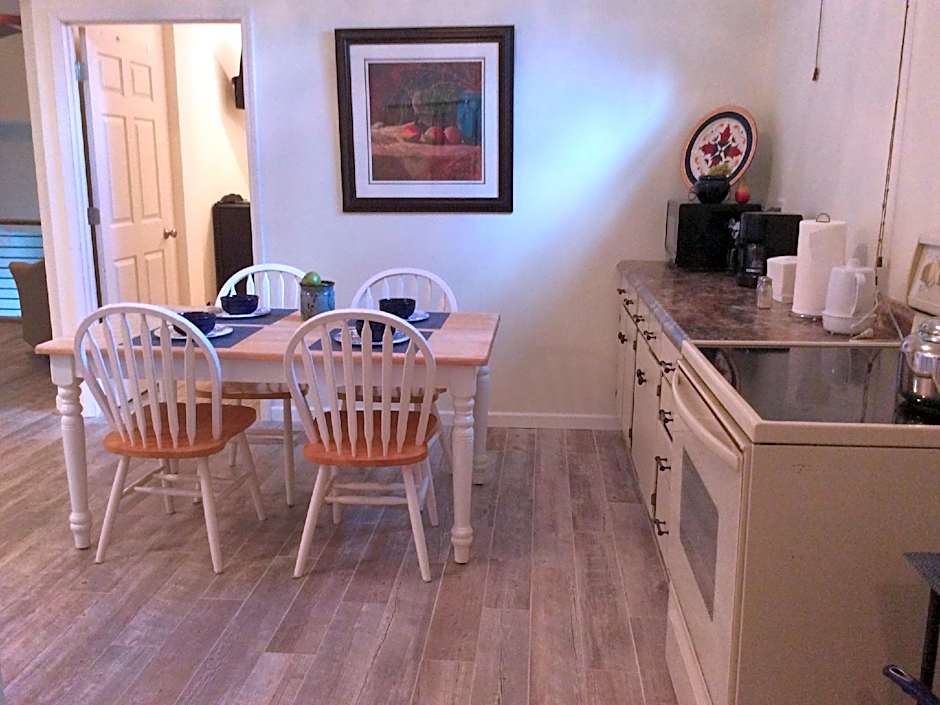 Pictured Rocks Bed and Breakfast