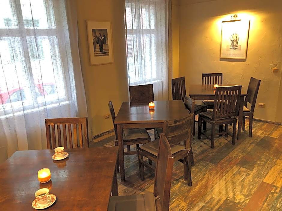 Poet Pastior Residence