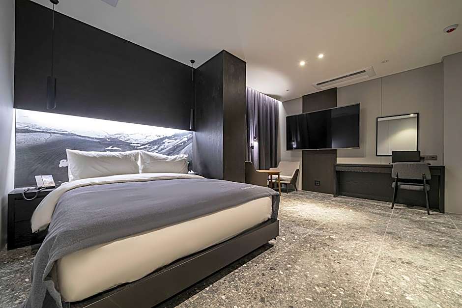 Anseong City Hotel