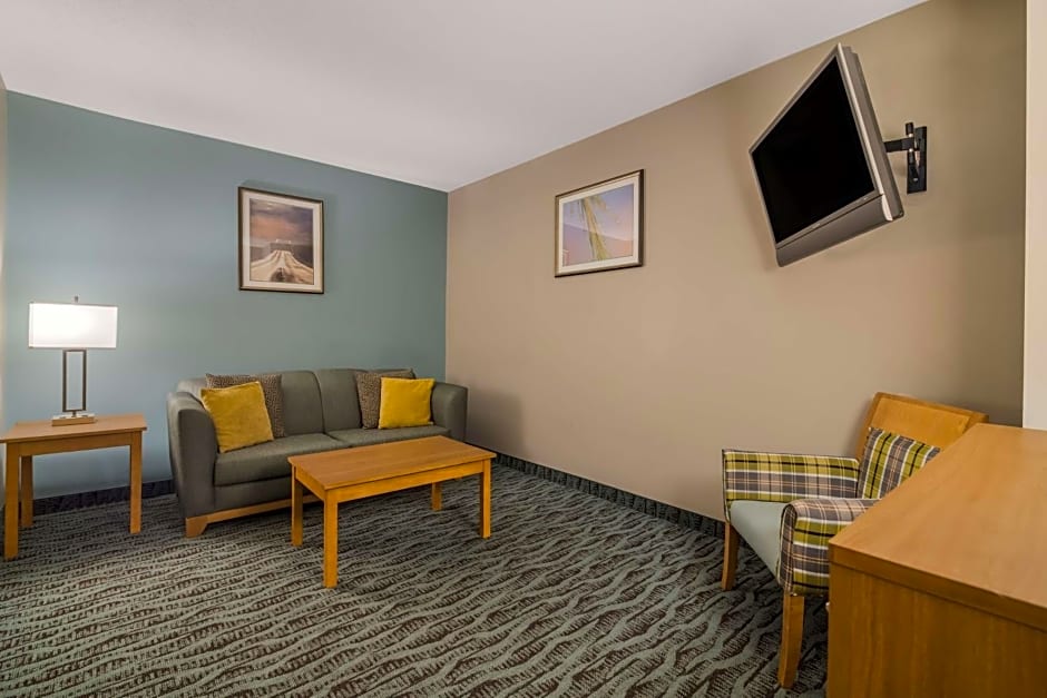 Best Western PLUS Executive Court Inn & Conference Center