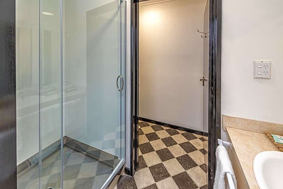 Burwood Motel
