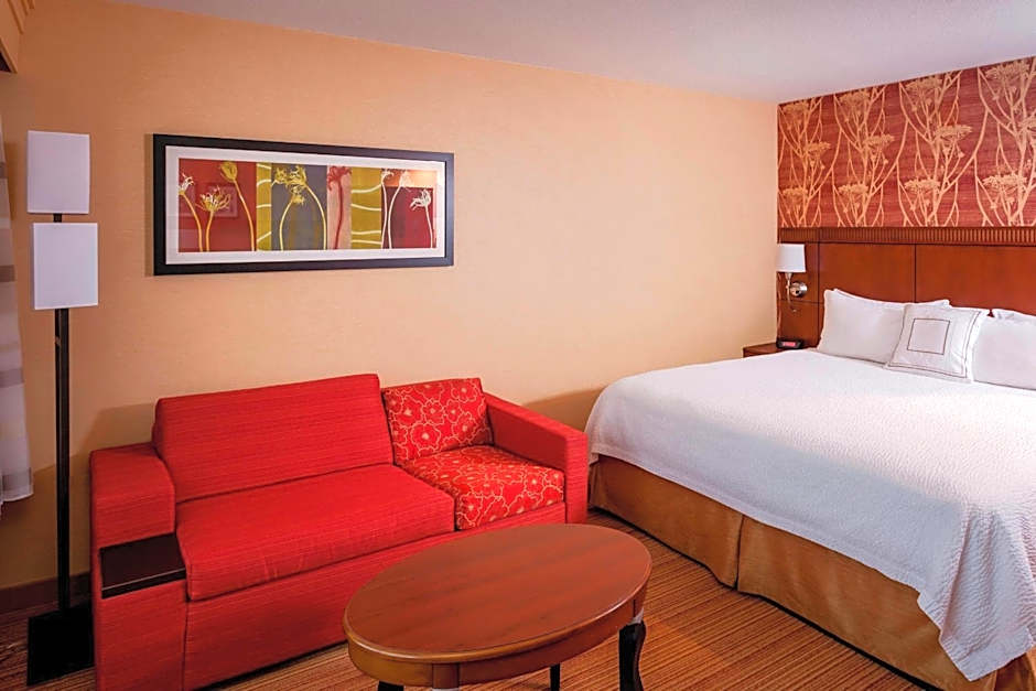 Courtyard by Marriott Ventura Simi Valley