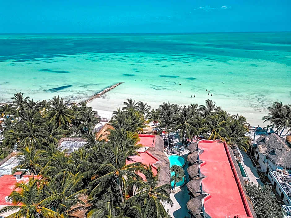 Holbox Dream Beachfront Hotel