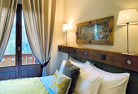 Junior Suite with Mountain View