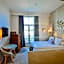Grand Hotel Des Sablettes Plage, Curio Collection By Hilton