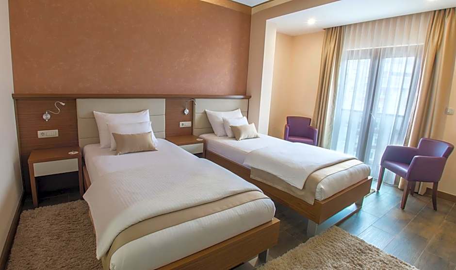 Foto 1 di 5 di 2 Beds