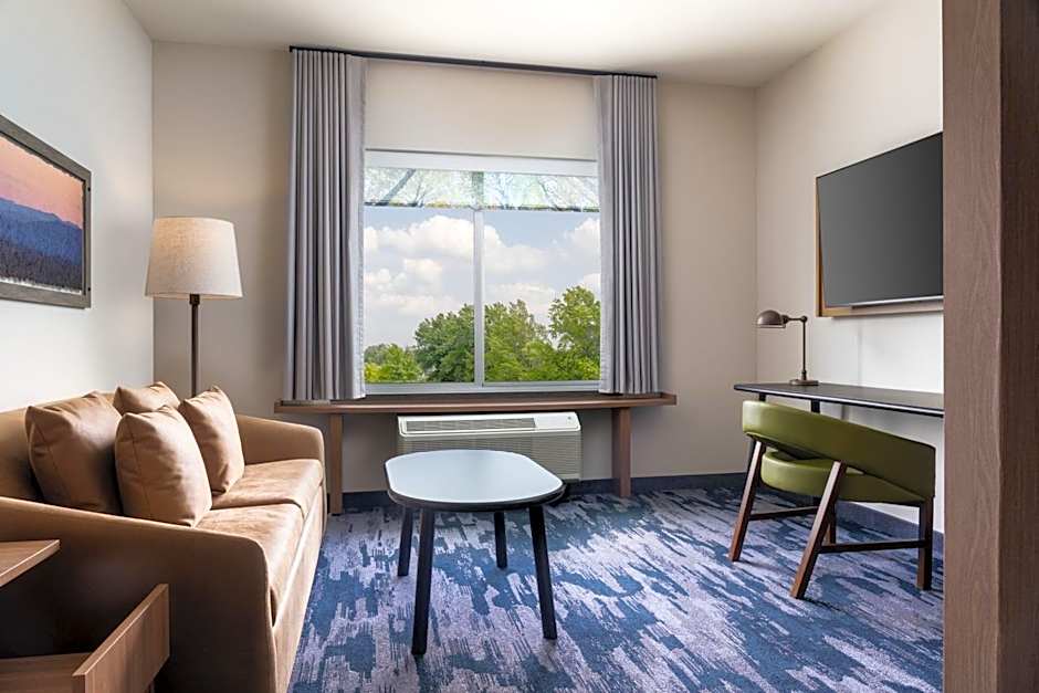 Fairfield Inn & Suites by Marriott Cleveland Tiedeman Road