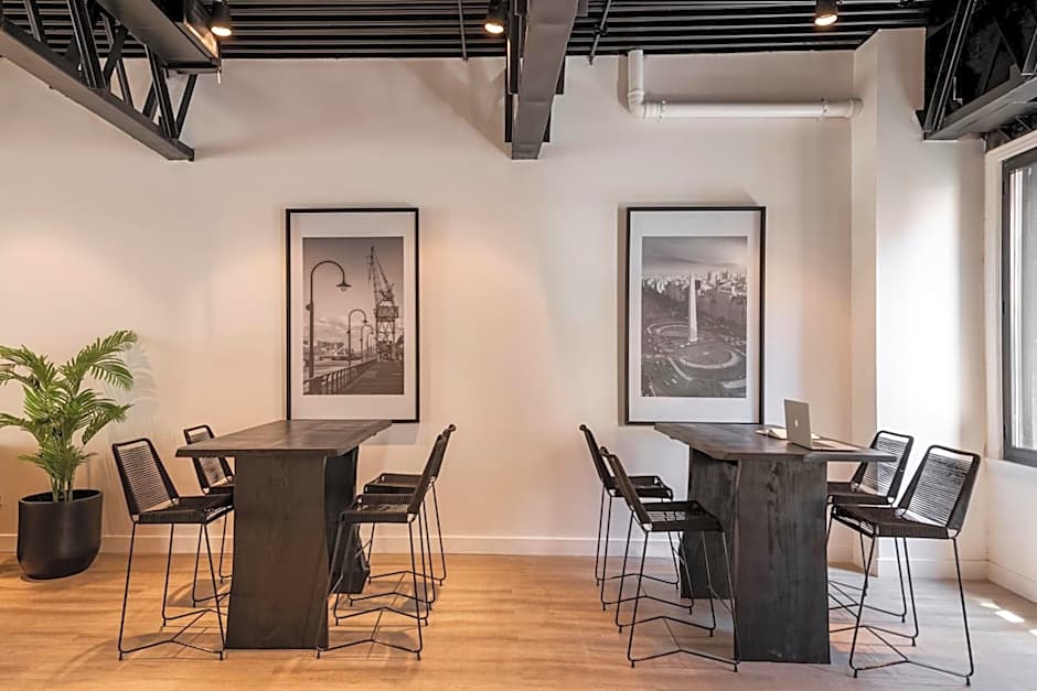 Efe Hotel & Cowork