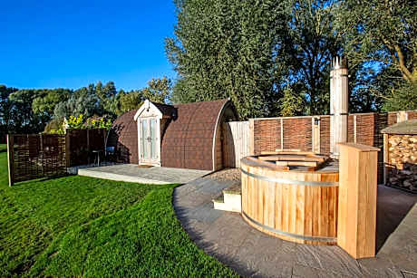 Double Room with Spa Bath