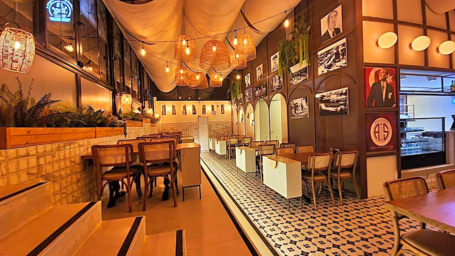 Microyal Hotel