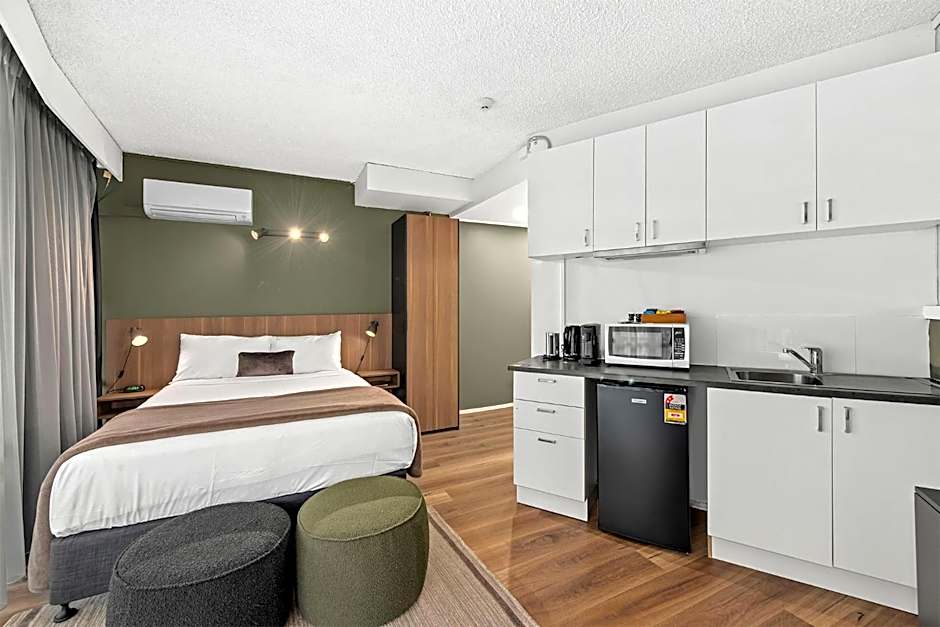 Madison Tower Mill Hotel