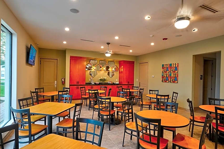 The Bungalows on Shary, Mission-McAllen