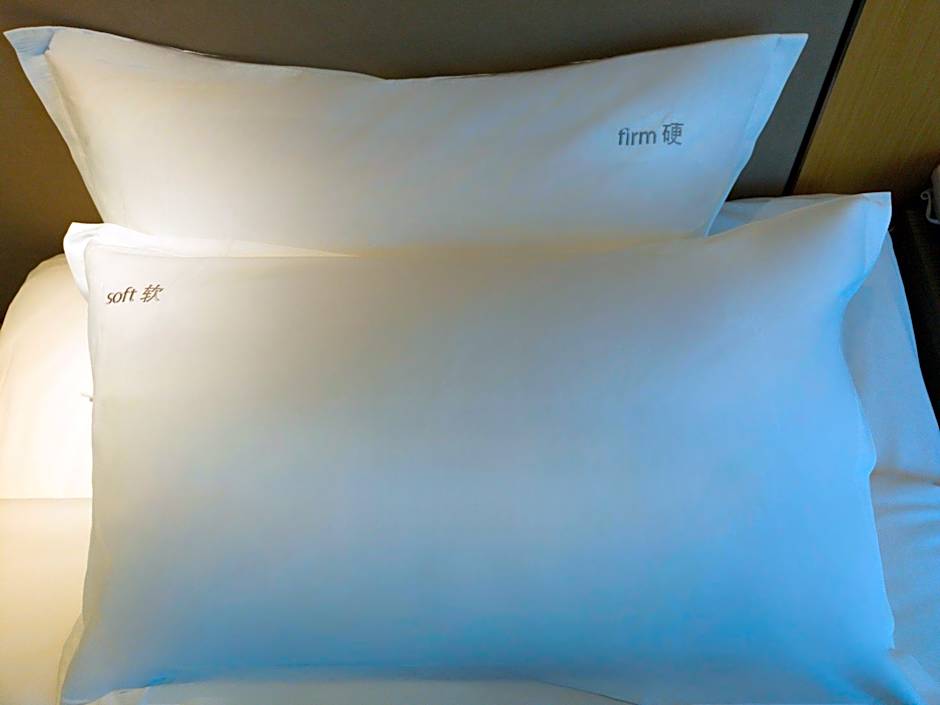 Holiday Inn Express Langfang New Chaoyang By IHG