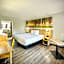 Days Inn by Wyndham Alexandria