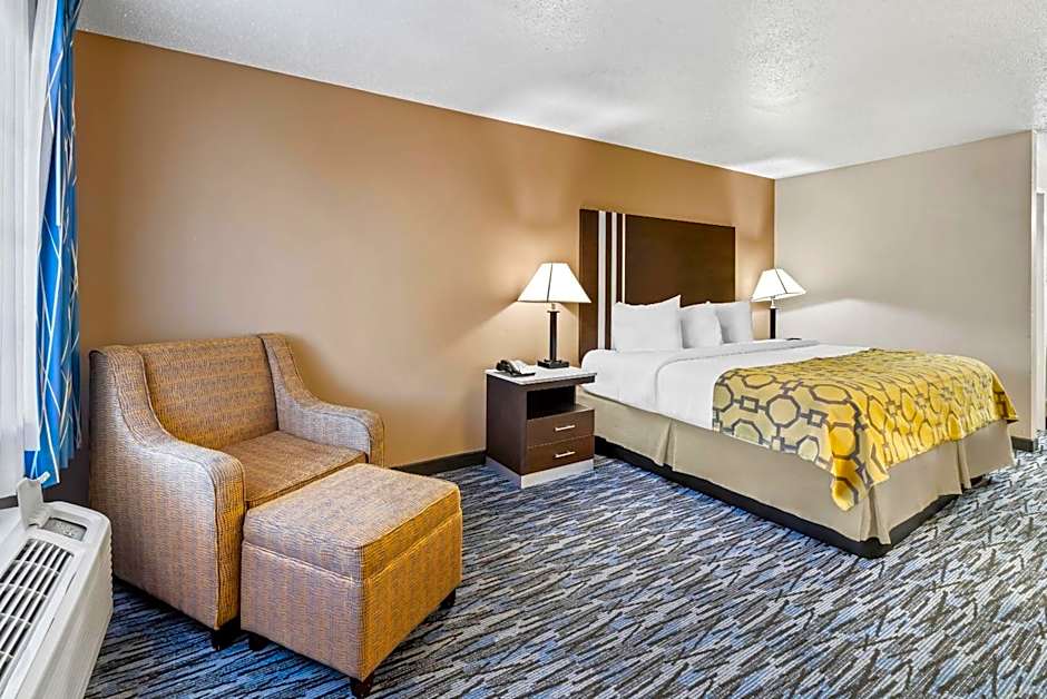 Baymont by Wyndham Port Arthur/Groves Area