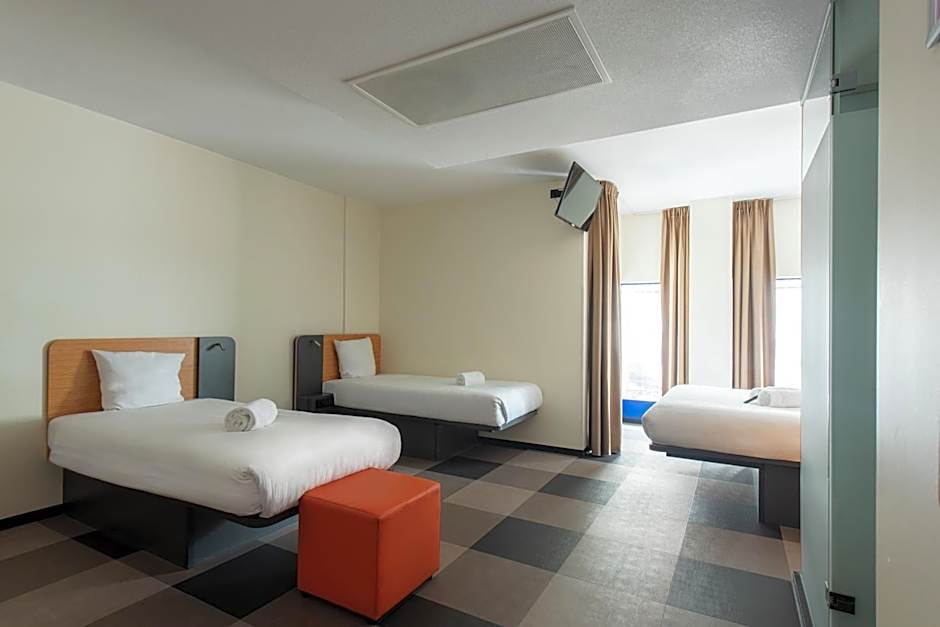 easyHotel The Hague Scheveningen Beach