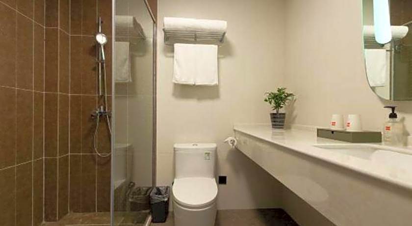 Ibis Lianyungang Guanyun County Downtown Hotel Hotel