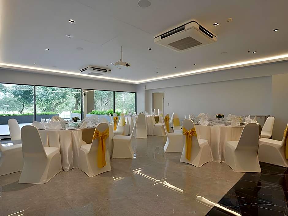 Tinidee Hotel@Bangkok Golf Club