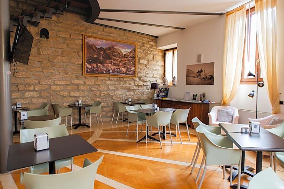 Arciduca Charming House Room & Breakfast