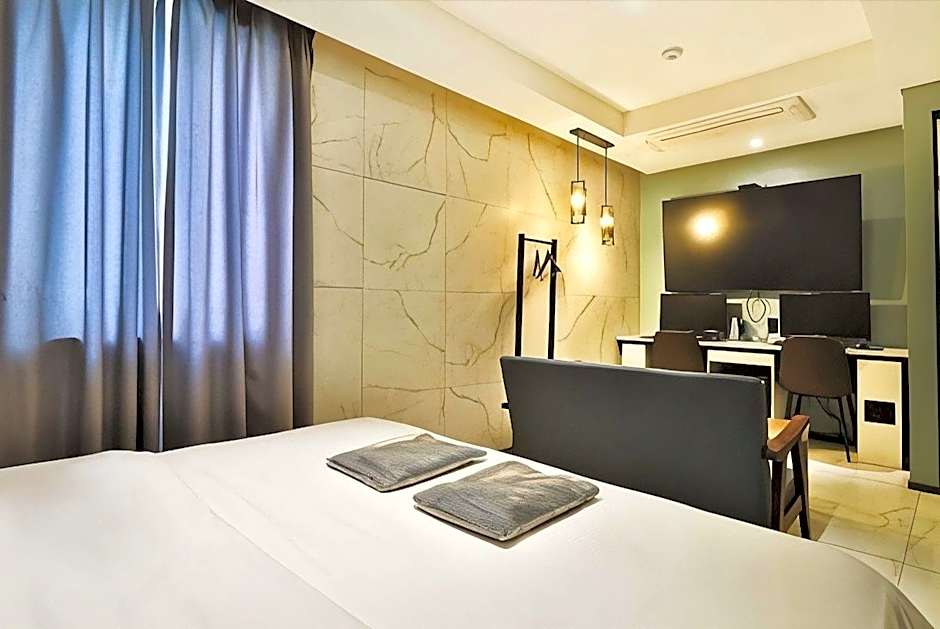 Anyang Premier Hotel XYM