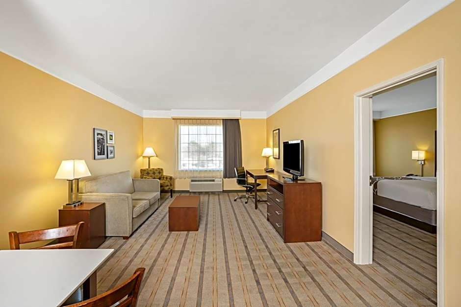La Quinta Inn & Suites by Wyndham Houston Nw Beltway 8 / West Rd