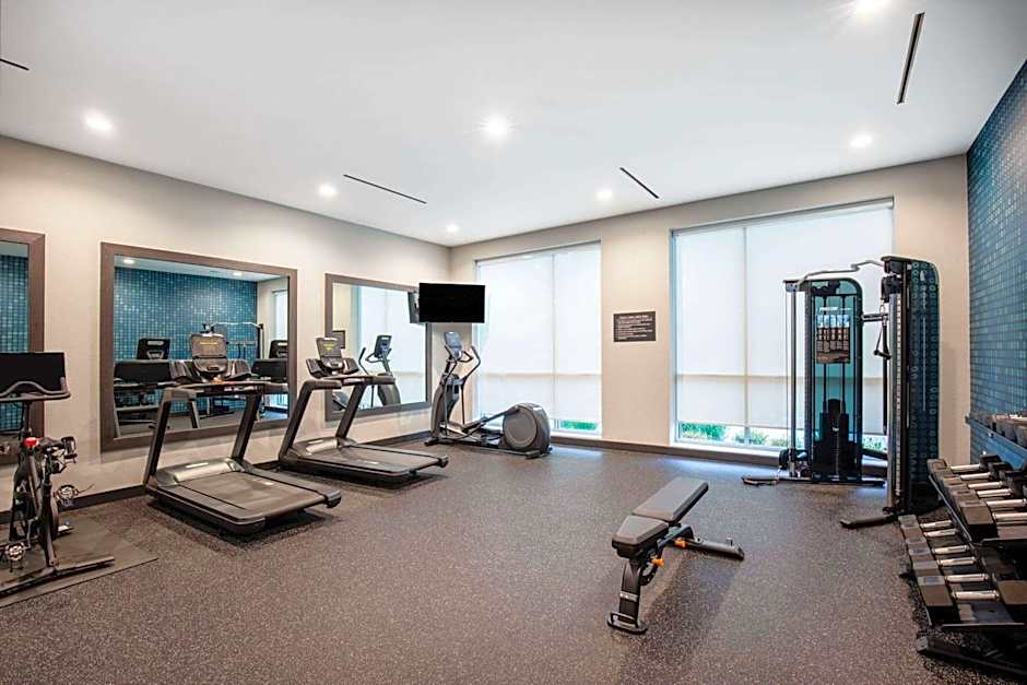La Quinta Inn & Suites by Wyndham Chattanooga Downtown/South