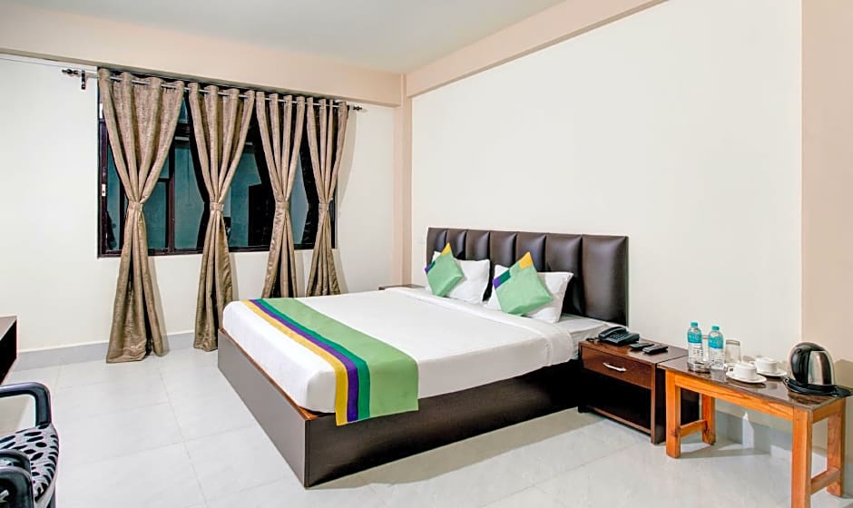 Treebo Staying Center