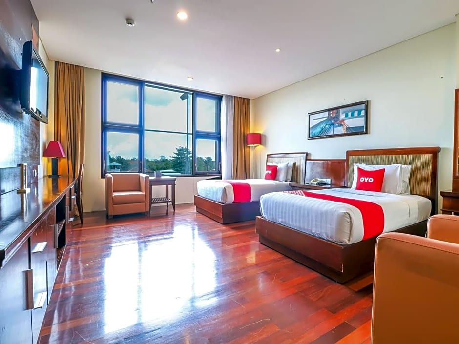 Capital O 2114 Grand Jimbaran Boutique Hotel
