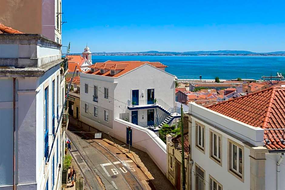 Alfama Modern Flats