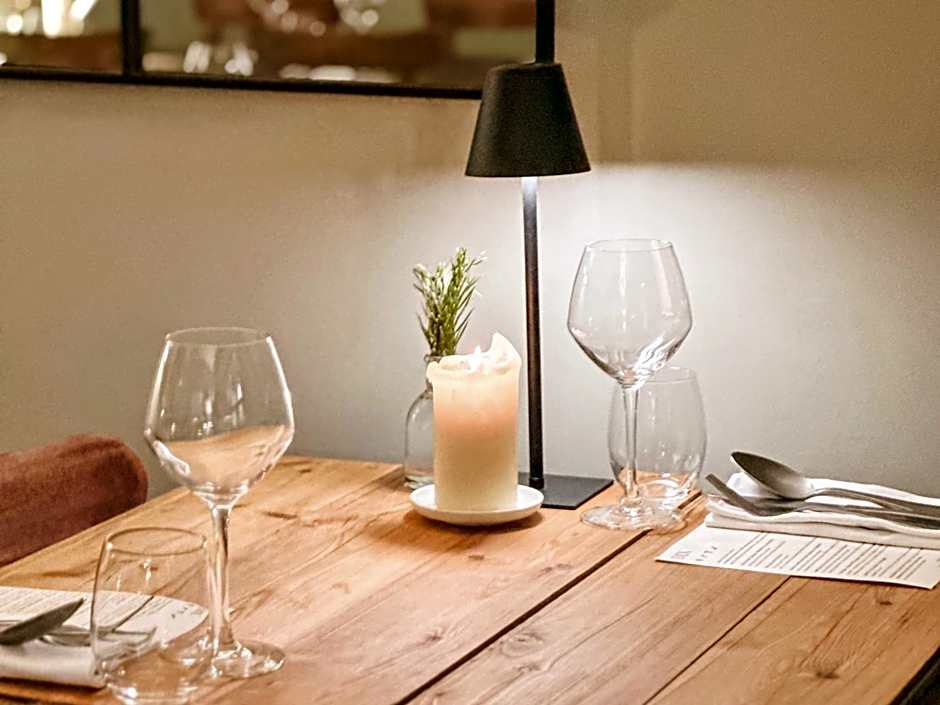 DIX Restaurant & Chambres d'hôtes, Sainte-Alvere, Dordogne