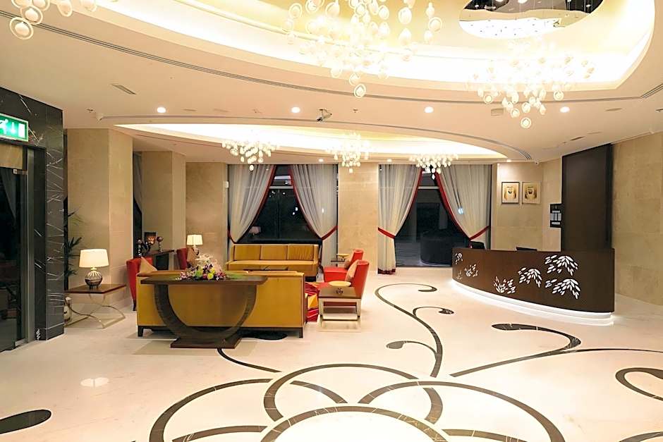 Landmark Premier Hotel