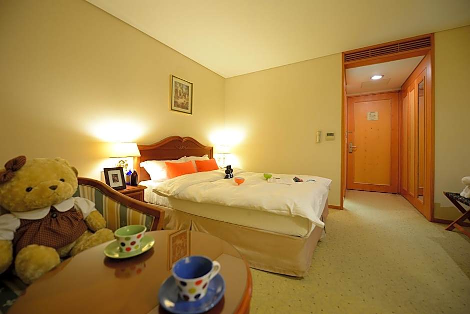Onyang Hot Spring Hotel