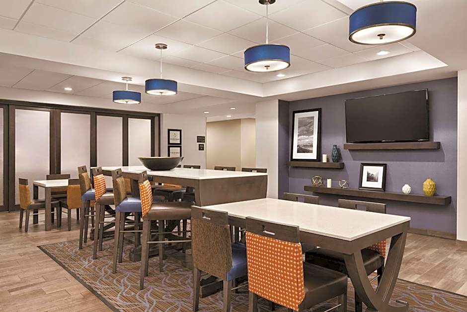 Hampton Inn By Hilton Turlock