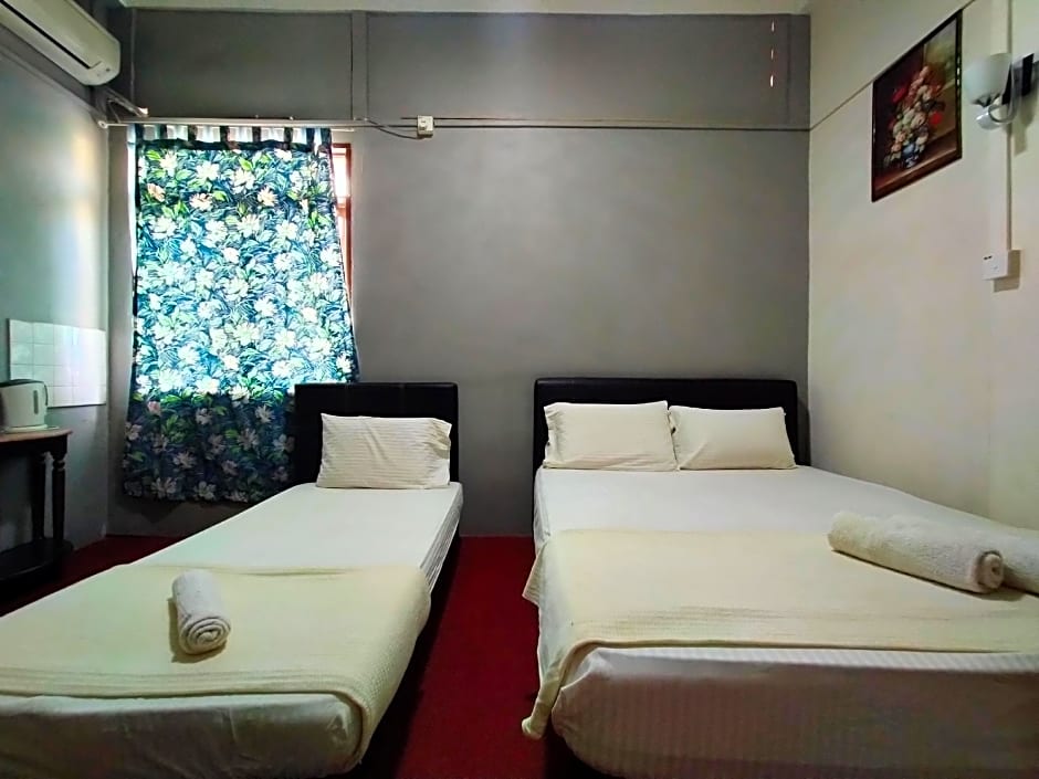 SPOT ON 89994 RZ Gold Hotel