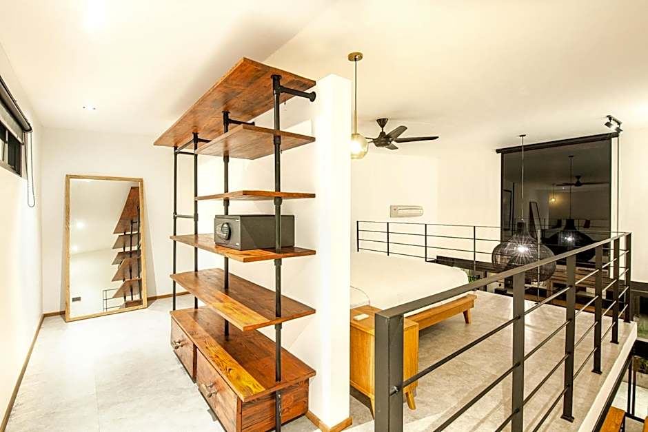 Expansive Loft 200m From Canggu Beach Haven