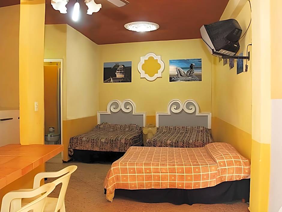 Hotel Suites Elia Noemi