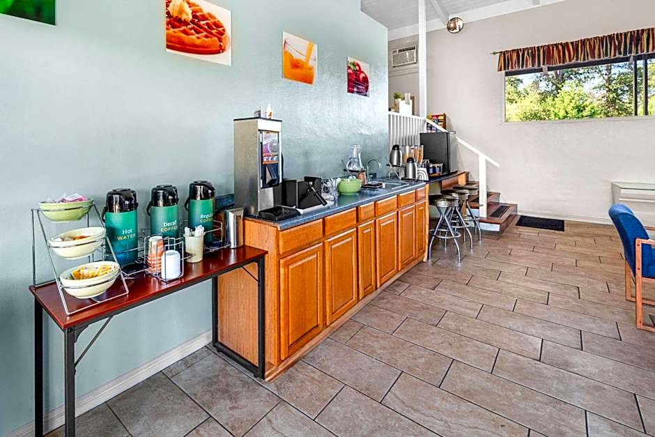 Quality Inn & Suites Jackson