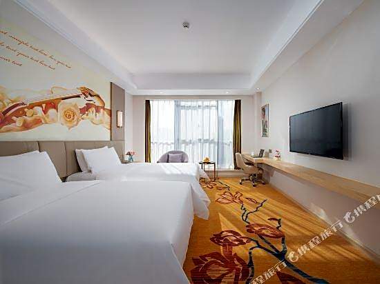 Vienna International Hotel (Xiangshan Bus East Station Store)