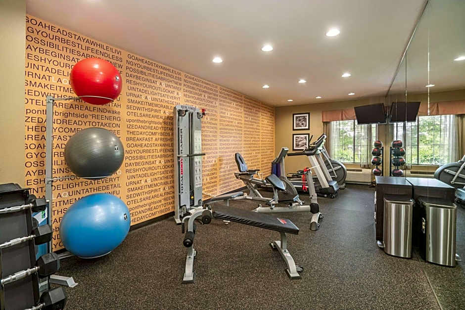 La Quinta Inn & Suites by Wyndham Smyrna Tennessee - Nashville