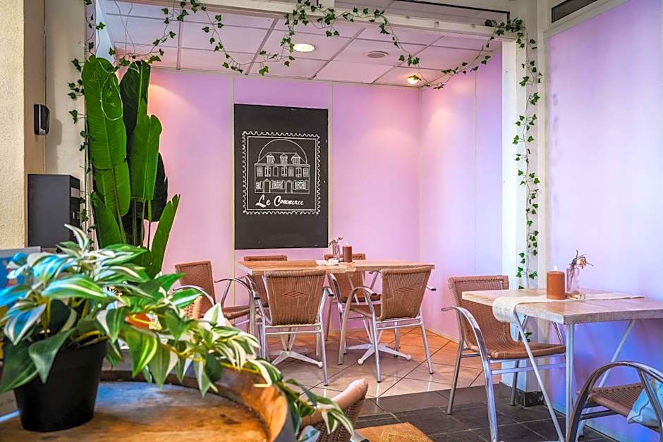 Hôtel Restaurant Le Commerce