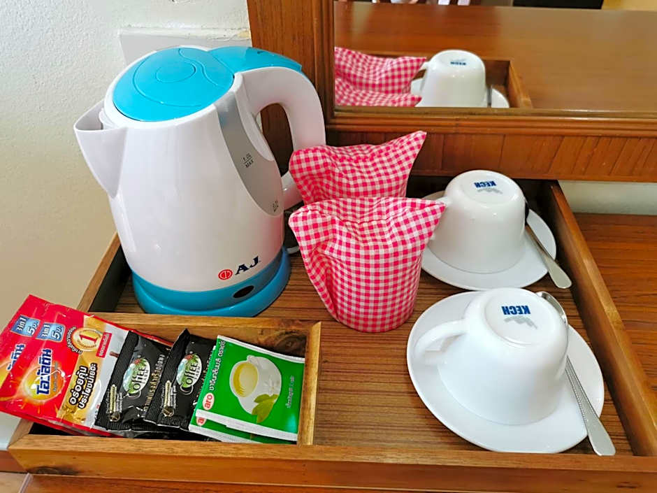 Morakot Twin Chumphon