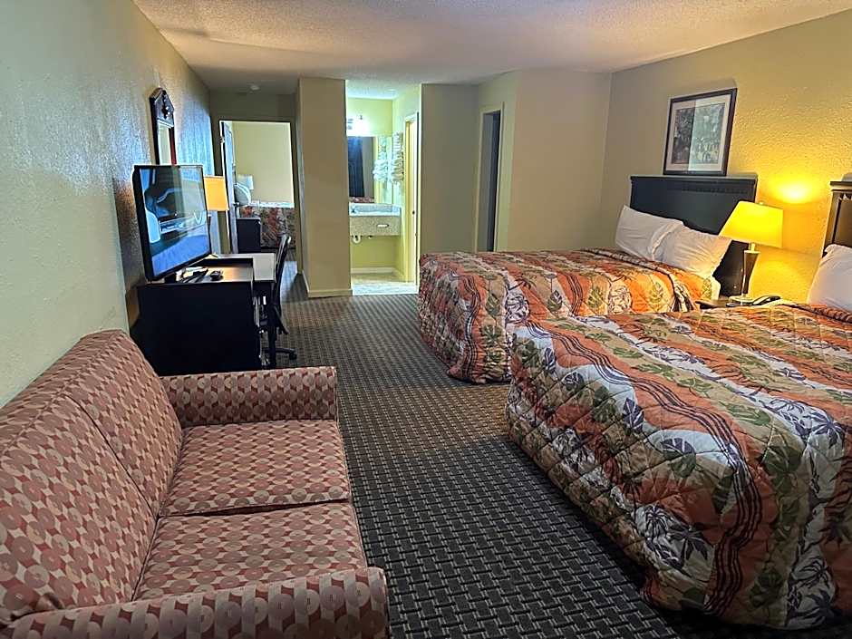 Royal Inn - Anniston
