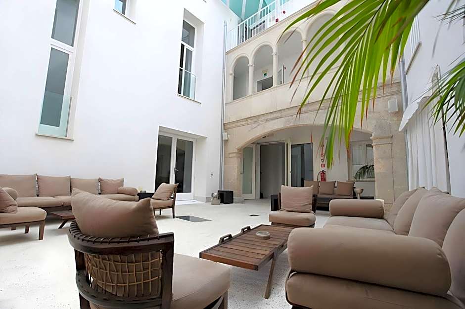 Puro Hotel Oasis Urbano