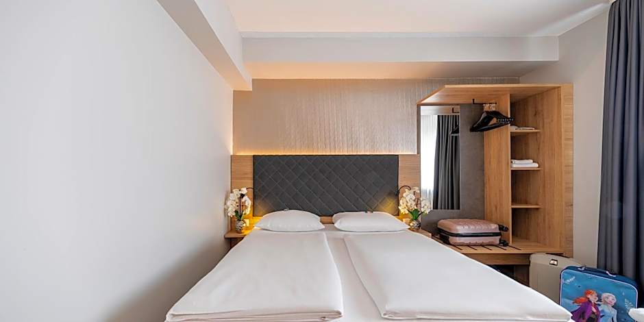 PLAZA INN Rieker Stuttgart Hauptbahnhof