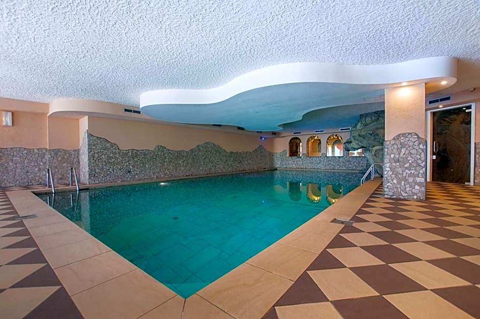 Hotel Val Di Sole