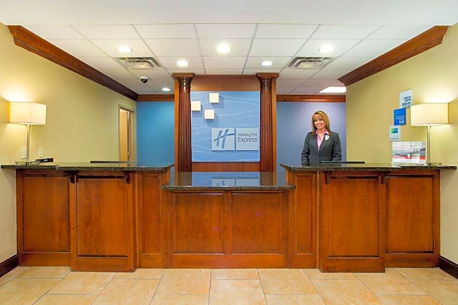 Holiday Inn Express Hotel & Suites Richmond By IHG
