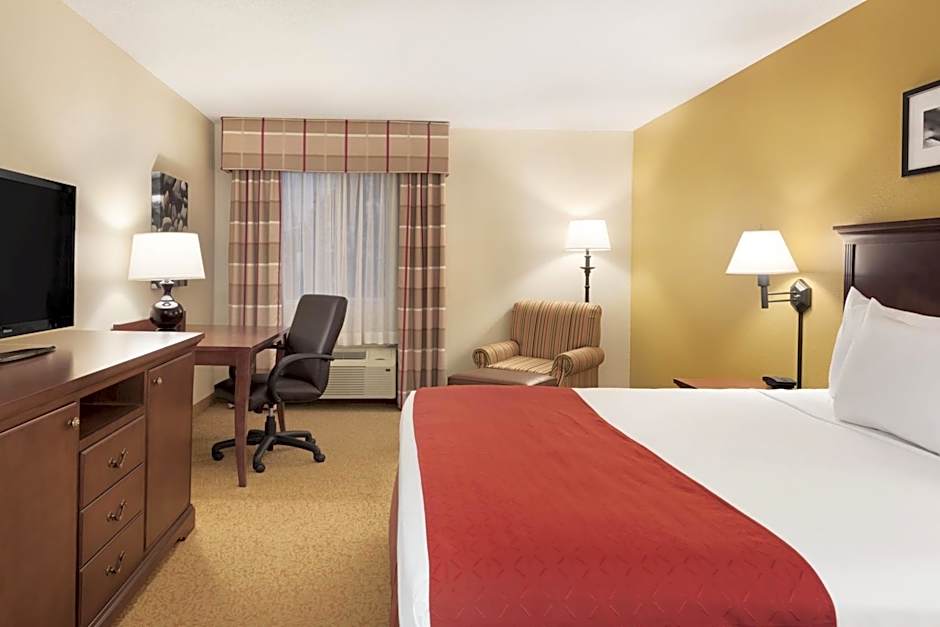 Country Inn & Suites by Radisson, Cedar Rapids Airport, IA
