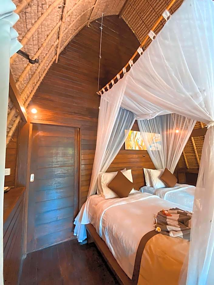 Harta Lembongan Villas